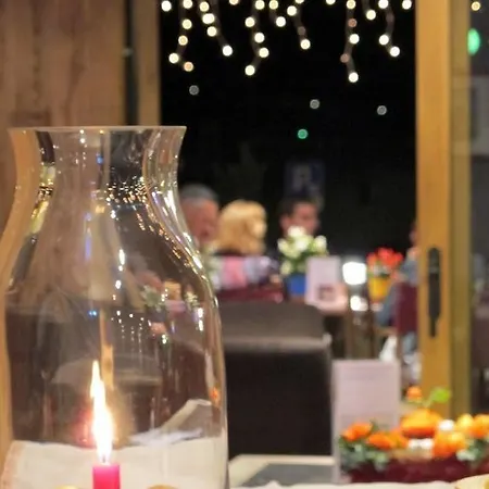 Готель Restaurant L'escale *