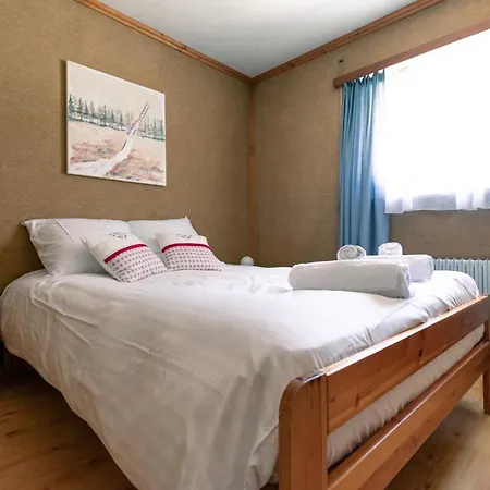 Restaurant L'escale מלון